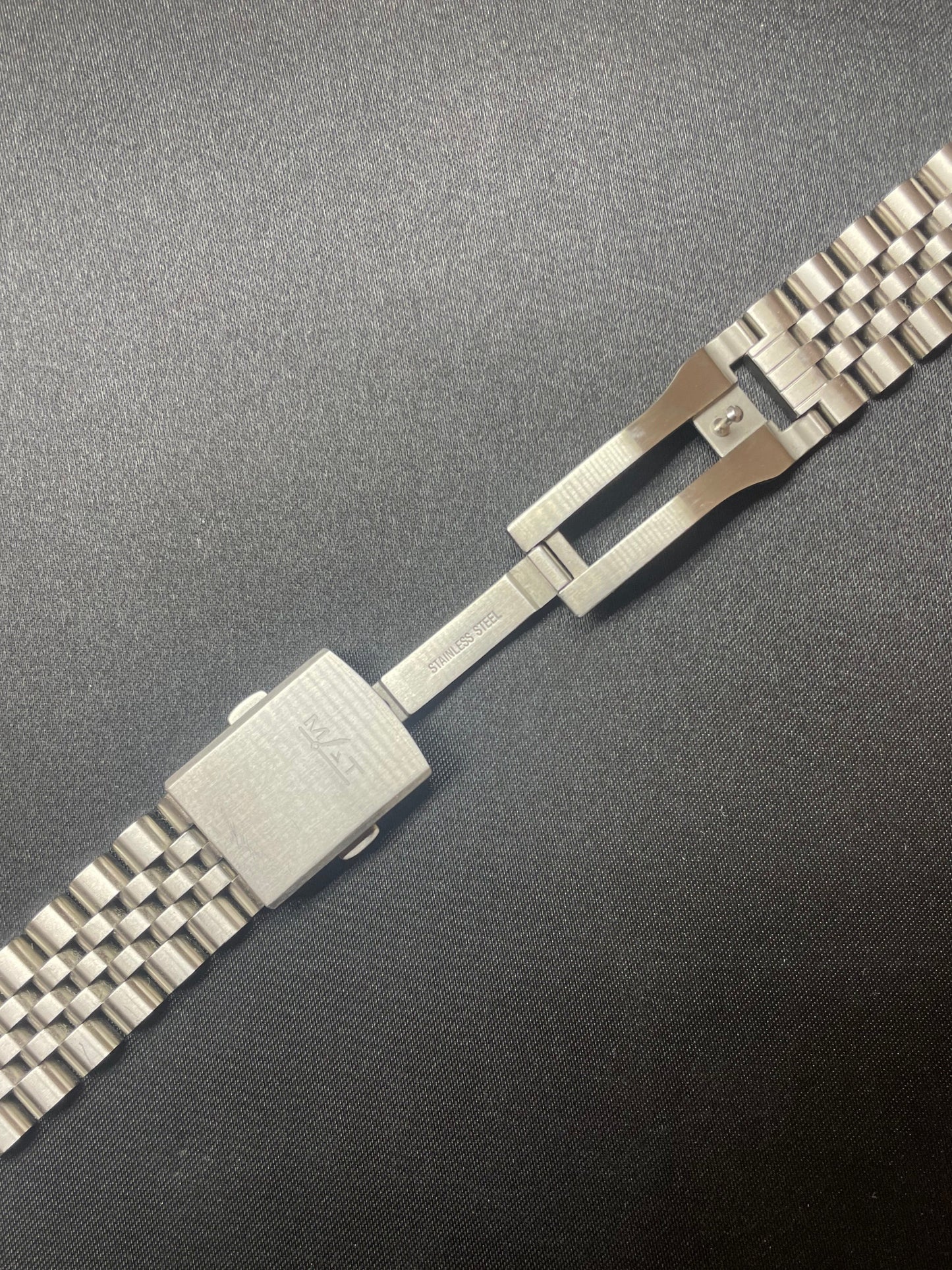 BRACELET ACIER 20mm avec Boucle Déployante
